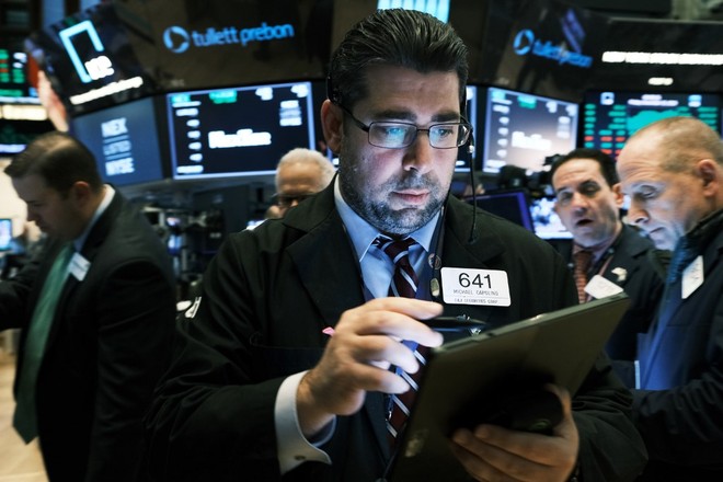 Tâm lý giới đầu tư đang ở mức thấp do thiếu vắng dữ liệu kinh tế